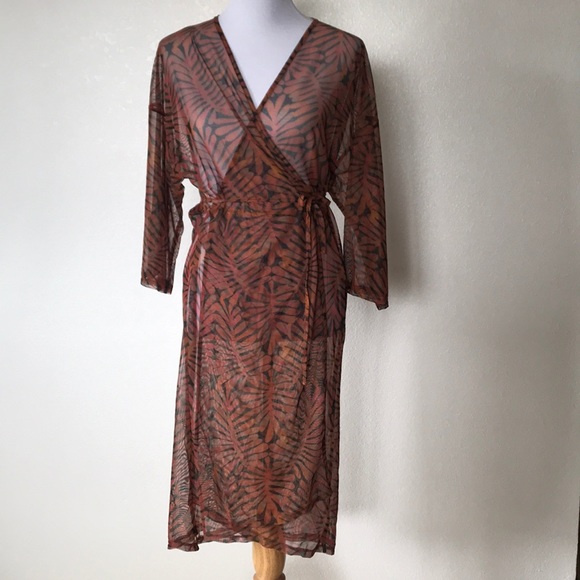 Lei By Seea beach coverup - Picture 1 of 5